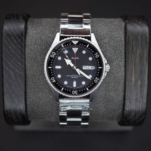 Seiko Alba Y143‑6000 Diver Black Dial Japan Made 100m Vintage Men’s Watch